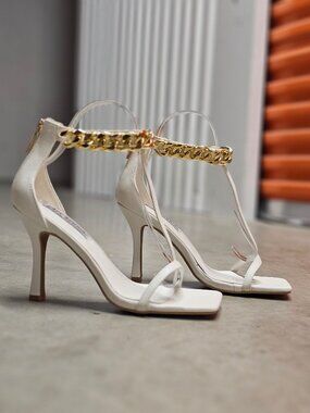 Gold Chain Ankle Strap White High Heel Sandals With Square Toe Stiletto Heel Chi